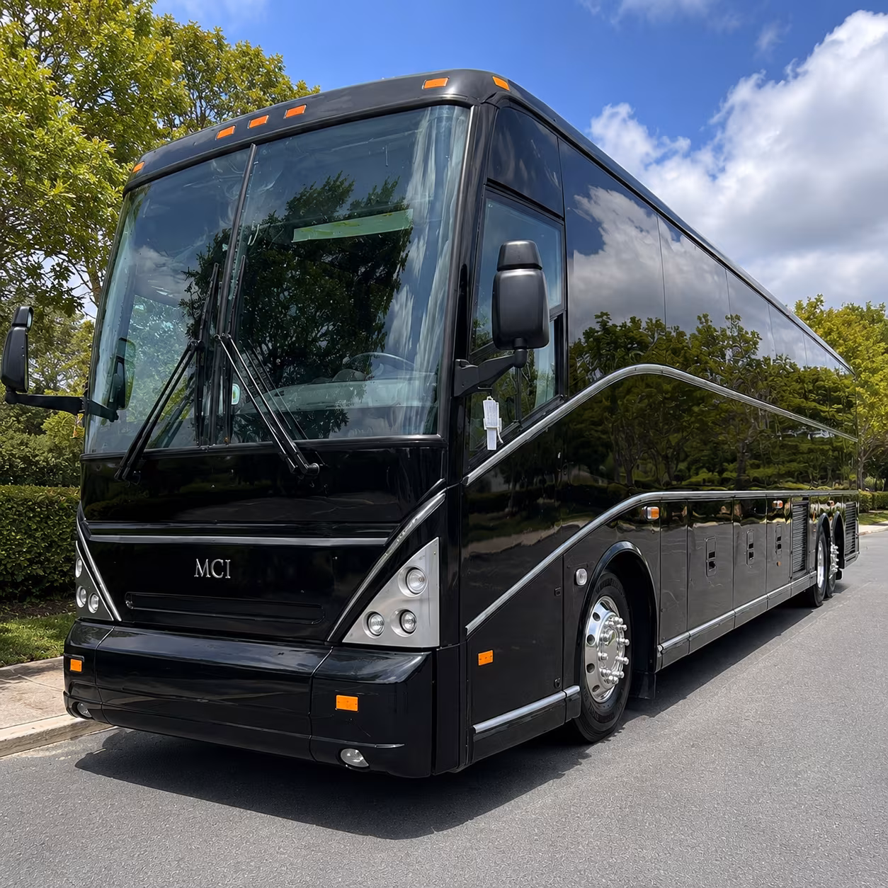 book a bus for your next airport transfer 1