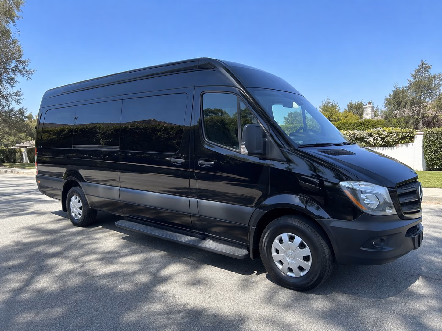 book a bus for your next corporate event 5