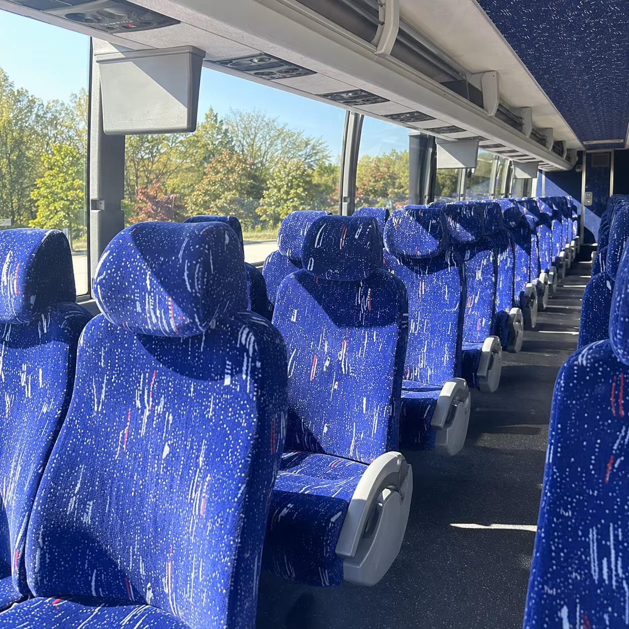 charter buses for science and nature field trips around lakeland