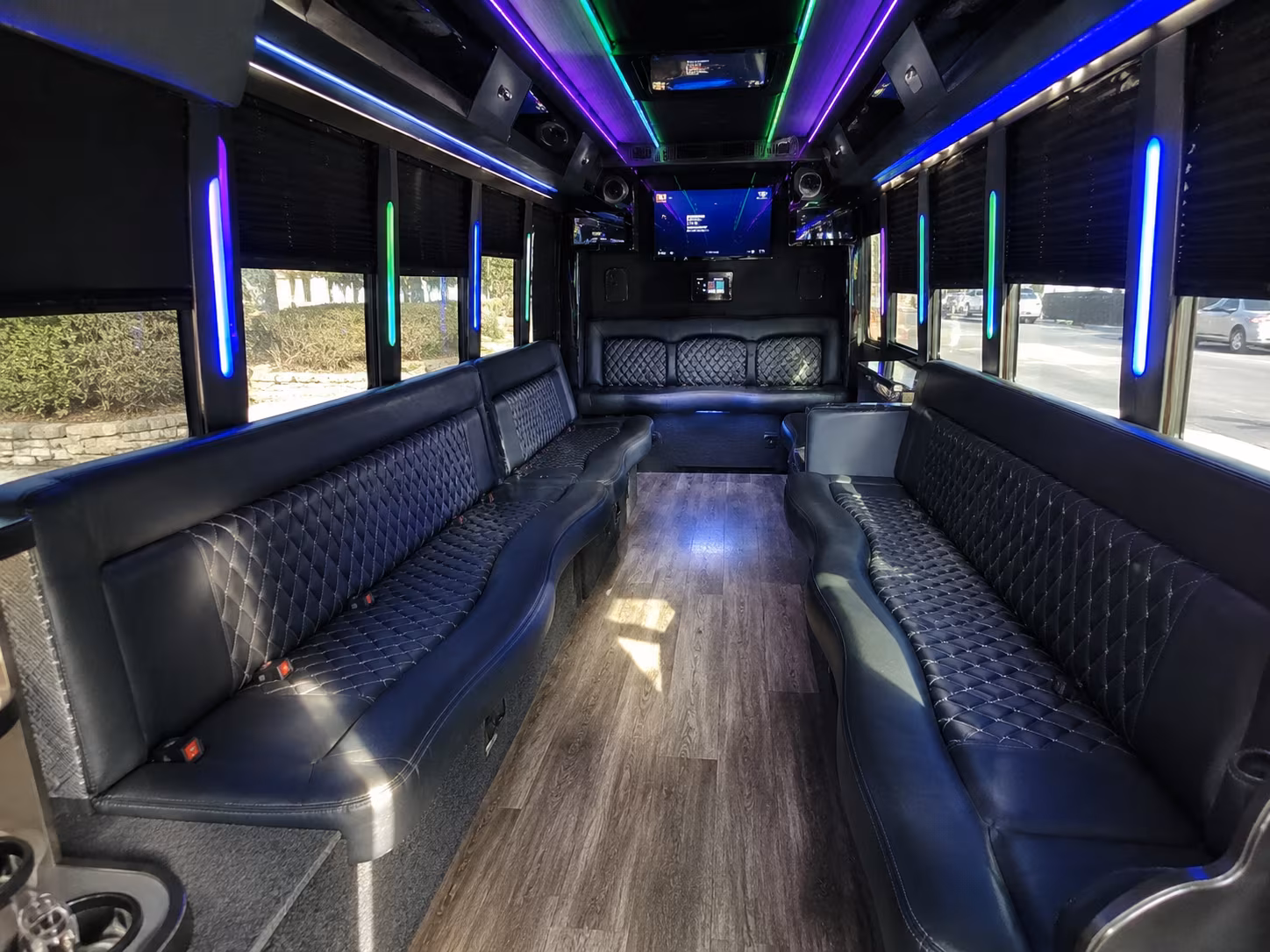 lakeland 15 passenger party bus interior