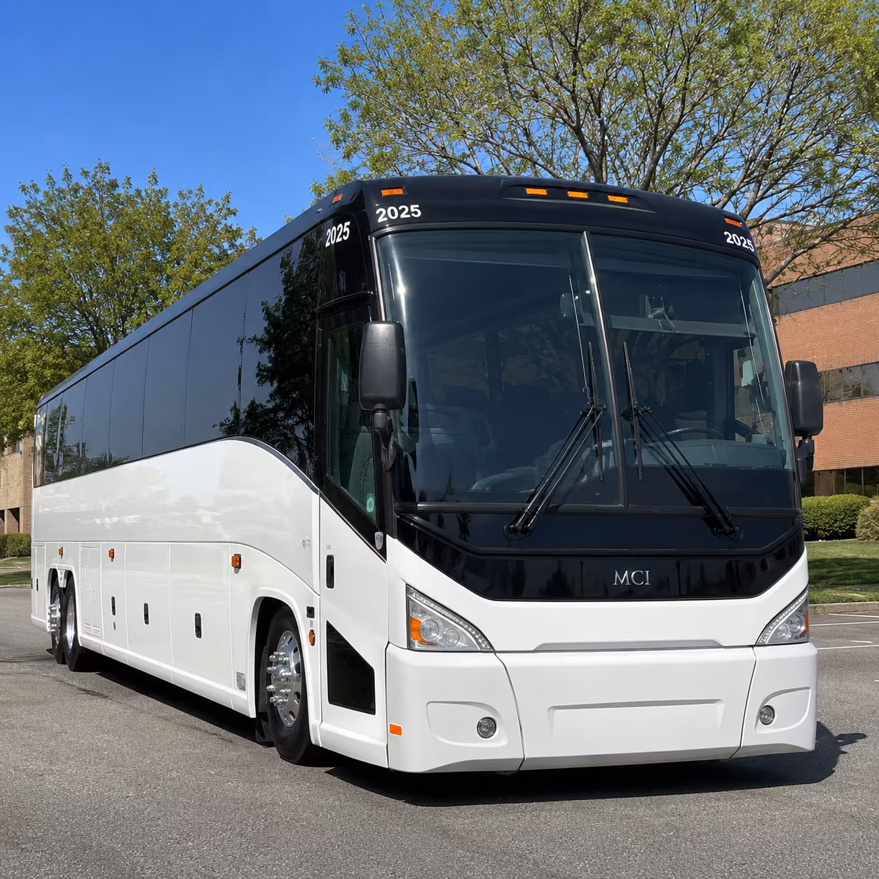 lakeland airport charter bus rental