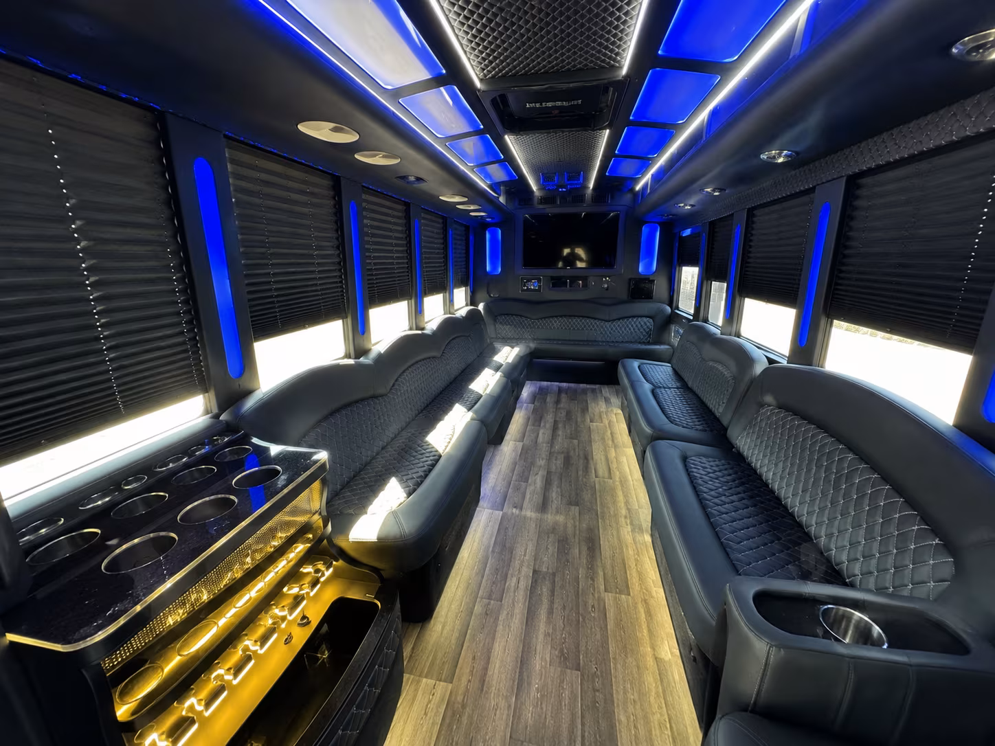 lakeland concert party bus rental