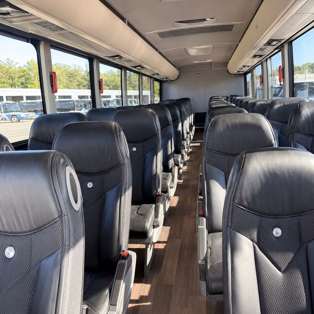 lakeland minibus rentals