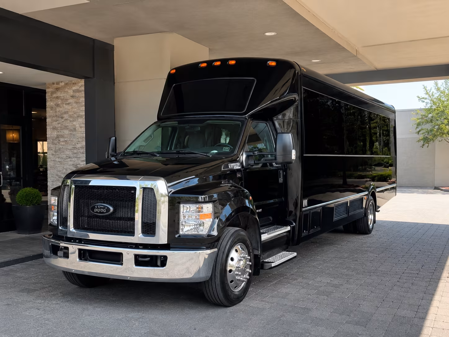 lakeland party bus