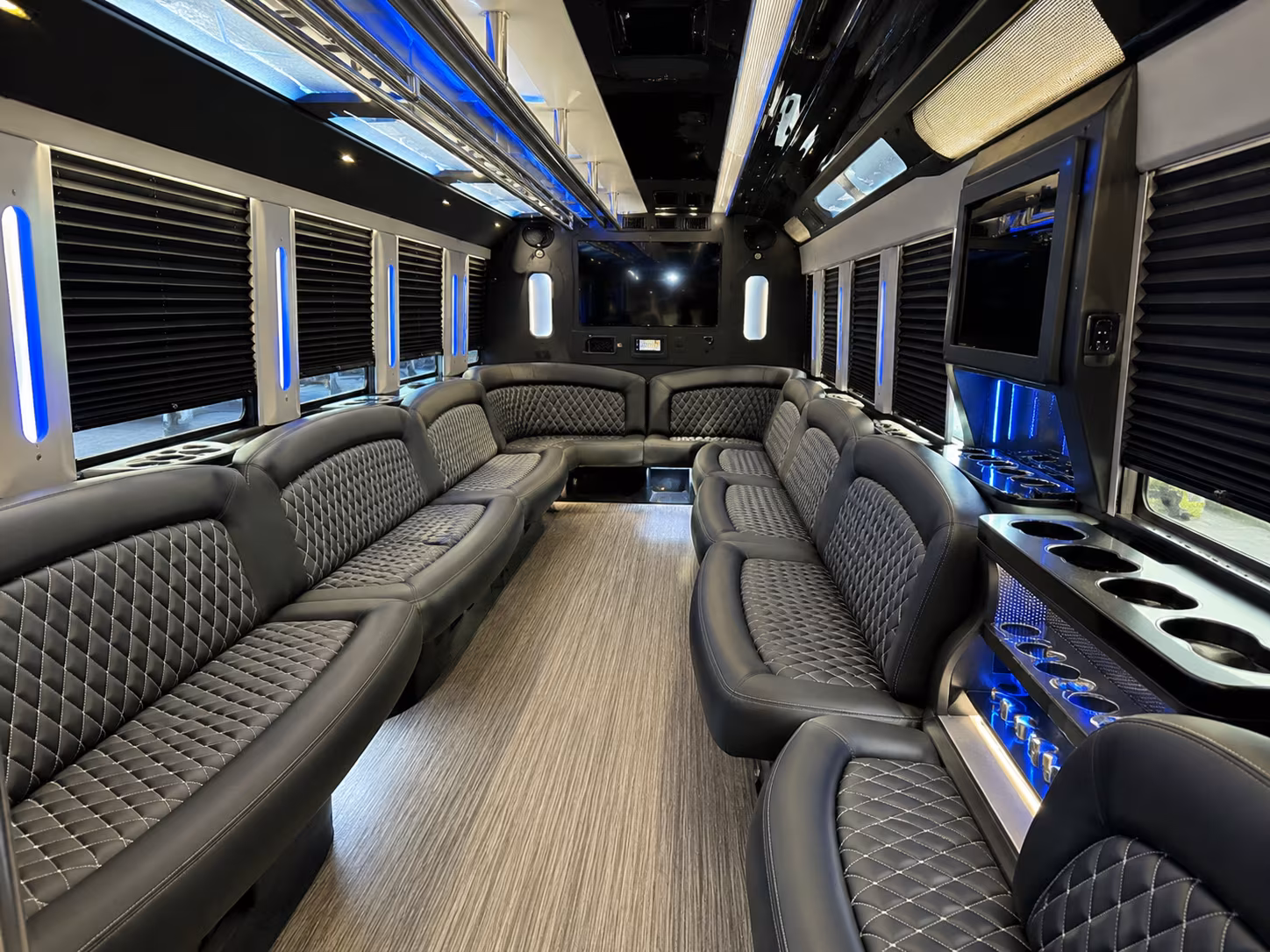 party bus rentals for lakeland area proms at george jenkins lakeland and beyond