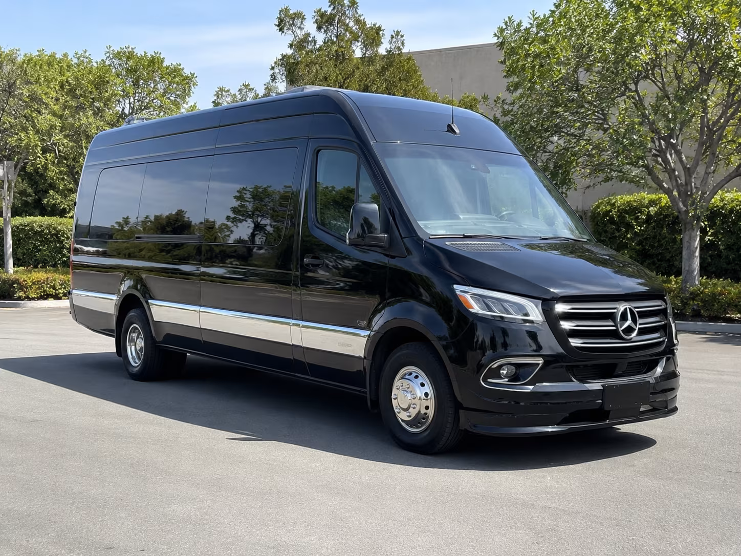 sprinter van and bus rentals for winery day trips to bok tower gardens and central florida attractions